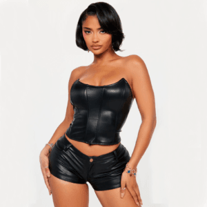 Conjunto Cuerina con Corset y Short Corto