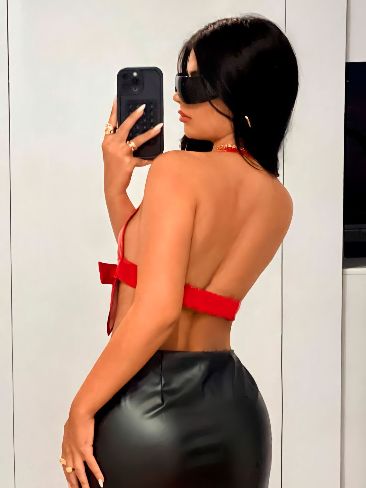 Blusa Charol Ajustada con Hebilla Frontal Ajustable - Image 2