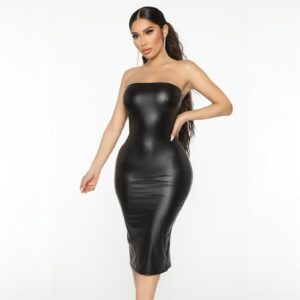 Vestido Strapless Largo Elegante Silueta Ajustada